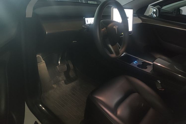 Used Tesla Model Y 2022 Revised Version Rear-Wheel Drive Driver Seat
