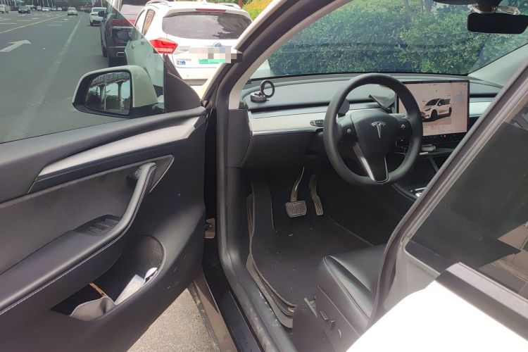 Used Tesla Model Y 2022 Rear-Wheel-Drive Version Driver Seat