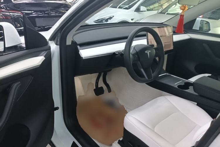 Used Tesla Model Y 2022 Revised Version Rear-Wheel Drive Driver Seat