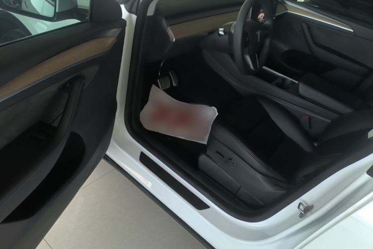 Used Tesla Model Y 2022 Rear-Wheel-Drive Version Driver Seat