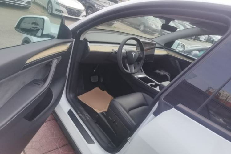 Used Tesla Model Y 2022 Revised Version Rear-Wheel Drive Driver Seat