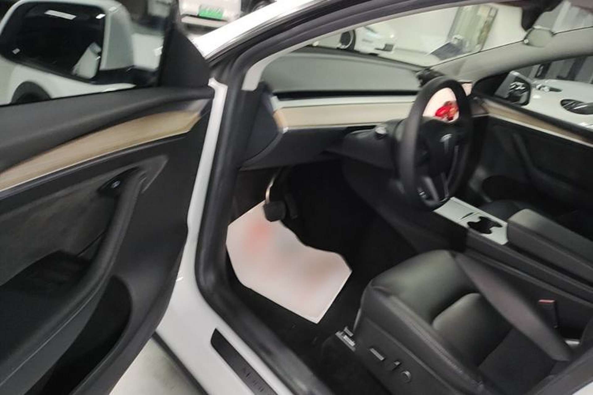 Used Tesla Model Y 2022 Rear-Wheel-Drive Version Driver Seat