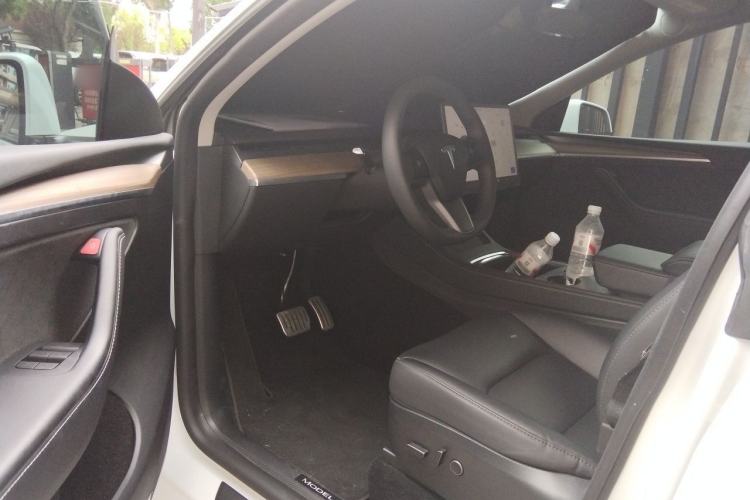 Used Tesla Model Y 2022 Revised Version Long-Range All-Wheel Drive Driver Seat