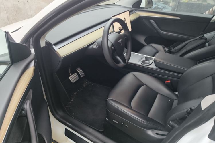 Used Tesla Model Y 2022 Performance High-Performance All-Wheel-Drive Version Driver Seat