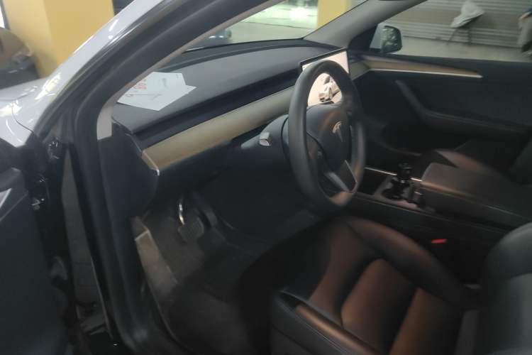 Used Tesla Model Y 2022 Revised Version Rear-Wheel Drive Driver Seat