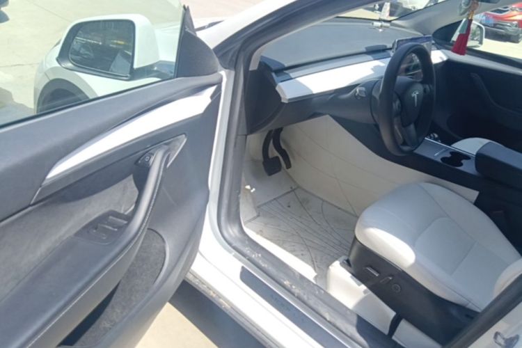 Used Tesla Model Y 2022 Revised Version Rear-Wheel Drive Driver Seat