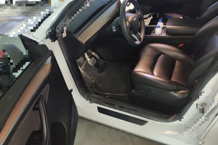 Used Tesla Model Y 2022 Rear-Wheel-Drive Version Driver Seat