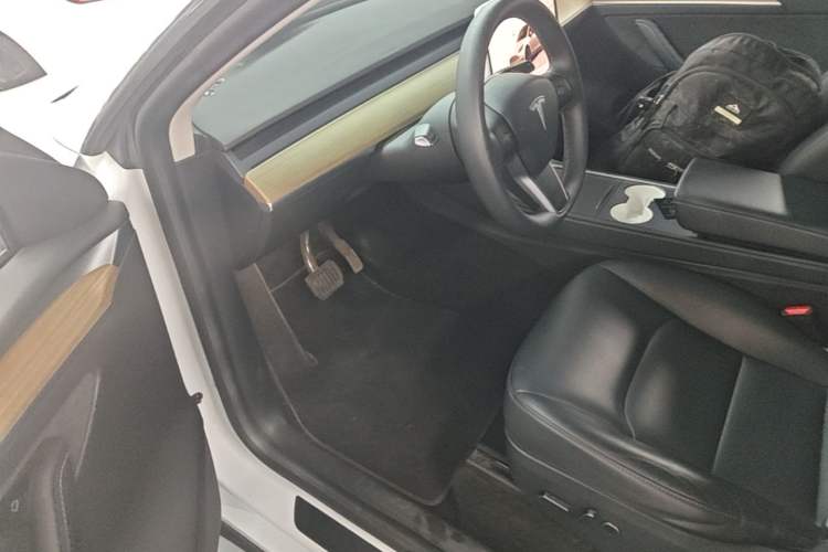 Used Tesla Model Y 2022 Revised Version Rear-Wheel Drive Driver Seat