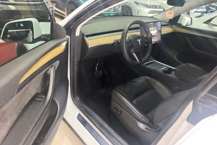 Used Tesla Model Y 2022 Revised Version Rear-Wheel Drive Driver Seat