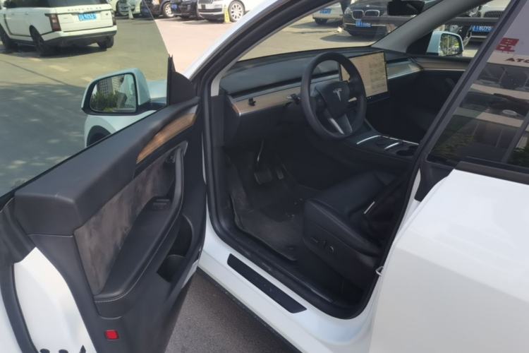 Used Tesla Model Y 2022 Revised Version Rear-Wheel Drive Driver Seat