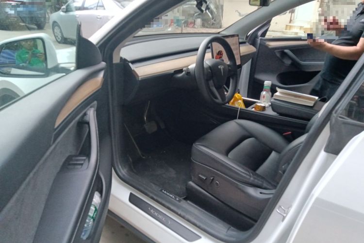 Used Tesla Model Y 2022 Revised Version Rear-Wheel Drive Driver Seat