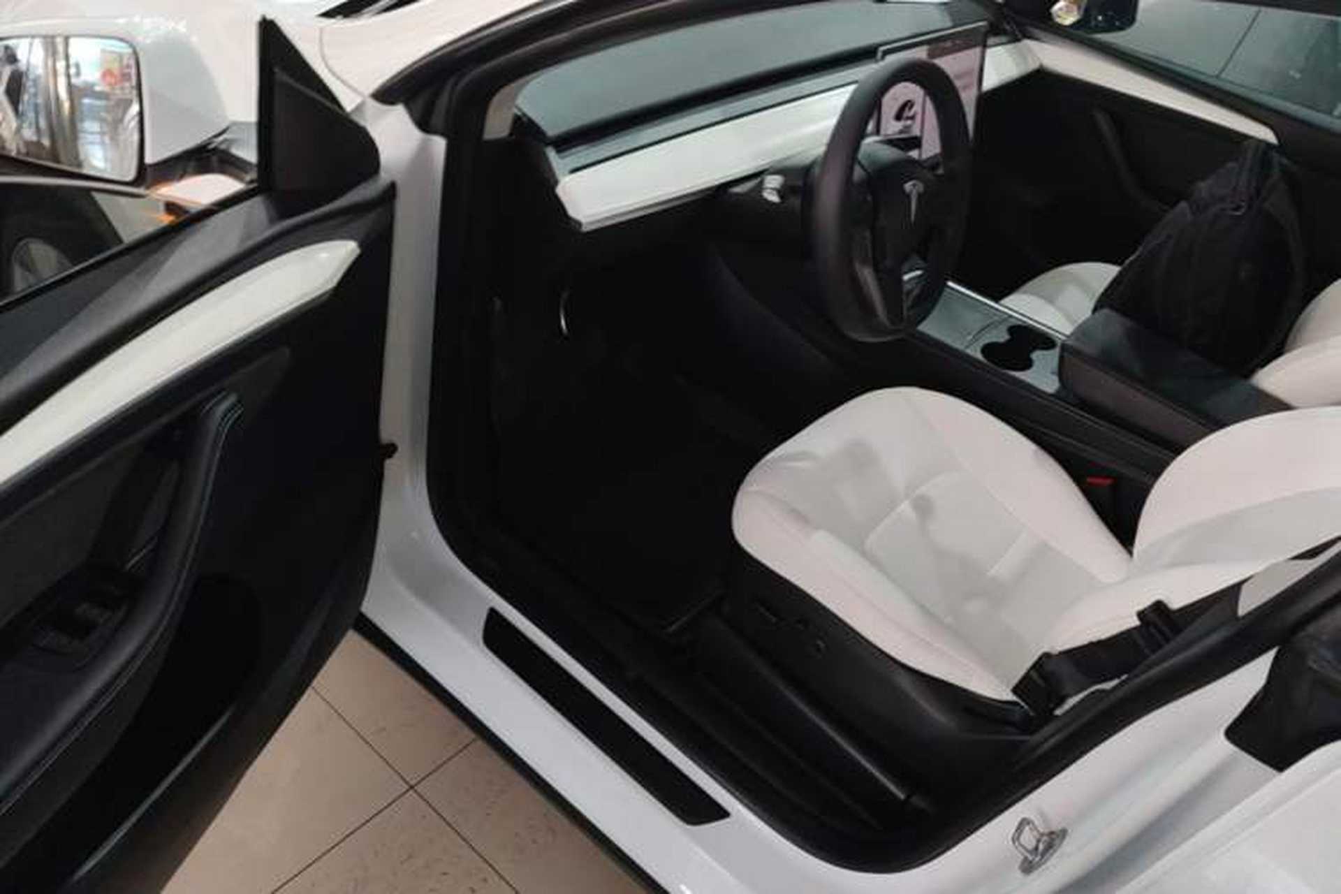 Used Tesla Model Y 2022 Revised Version Rear-Wheel Drive Driver Seat