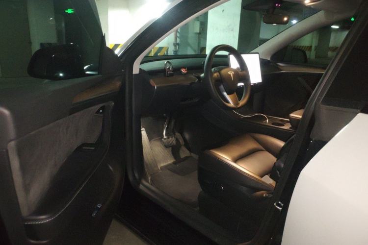 Used Tesla Model Y 2022 Revised Version Rear-Wheel Drive Driver Seat