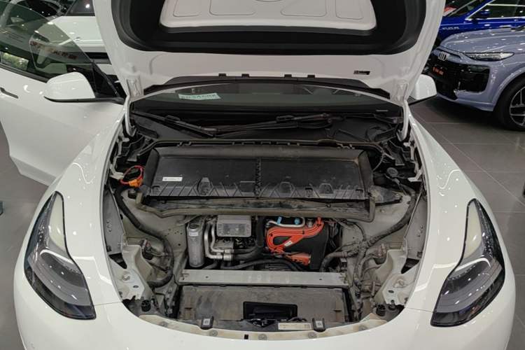 Used Tesla Model Y 2022 Long-Range All-Wheel-Drive Version Engine Bay