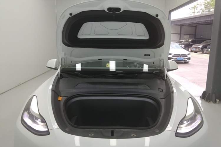 Used Tesla Model Y 2022 Revised Version Long-Range All-Wheel Drive Engine Bay