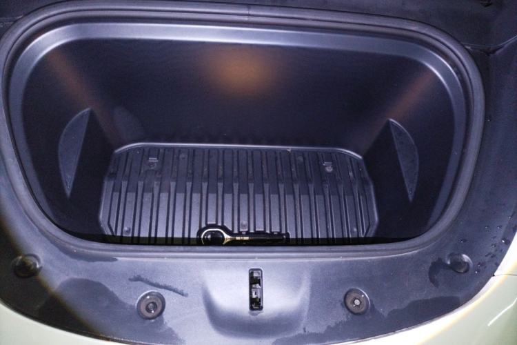 Used Tesla Model Y 2022 Rear-Wheel-Drive Version Engine Bay