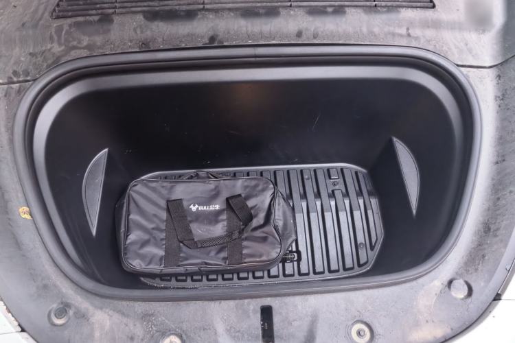 Used Tesla Model Y 2022 Long-Range All-Wheel-Drive Version Engine Bay