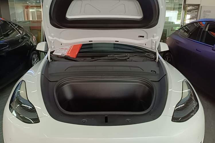 Used Tesla Model Y 2022 Revised Version Rear-Wheel Drive Engine Bay