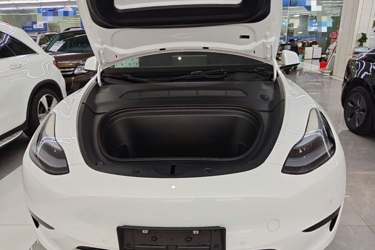 Used Tesla Model Y 2022 Rear-Wheel-Drive Version Engine Bay
