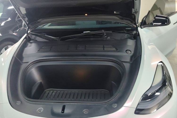 Used Tesla Model Y 2022 Revised Version Rear-Wheel Drive Engine Bay