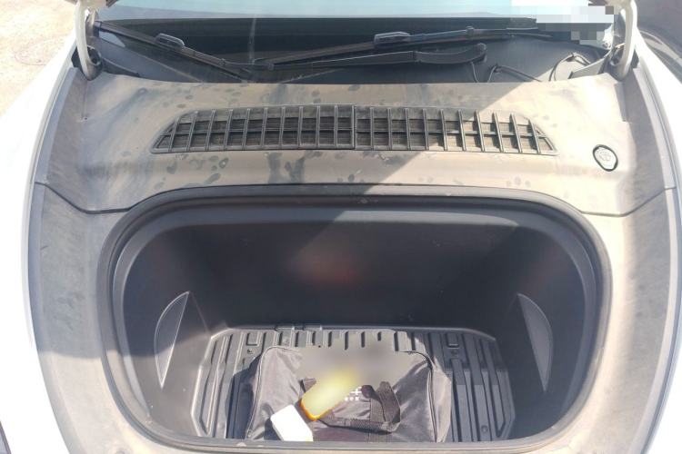 Used Tesla Model Y 2022 Rear-Wheel-Drive Version Engine Bay