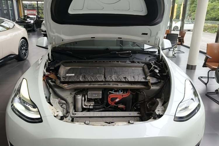 Used Tesla Model Y 2022 Revised Version Rear-Wheel Drive Engine Bay