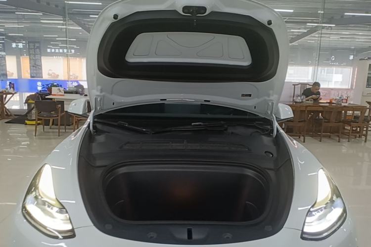 Used Tesla Model Y 2022 Performance High-Performance All-Wheel-Drive Version Engine Bay