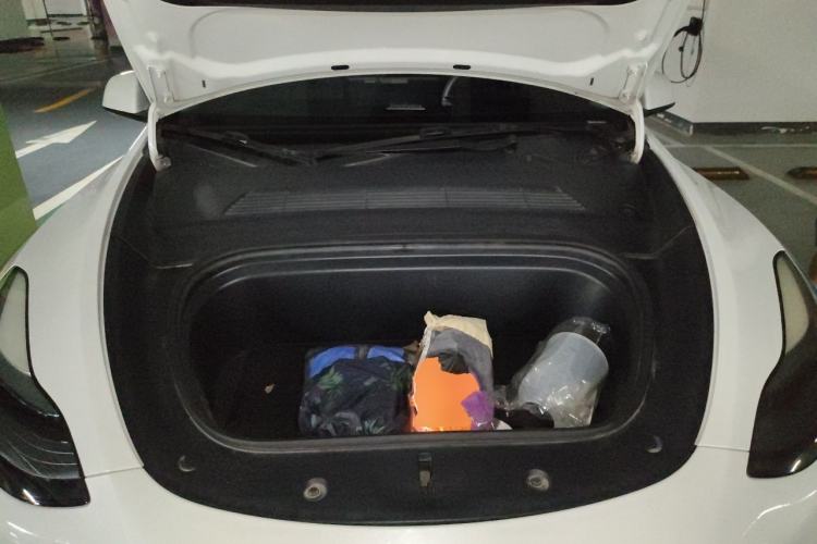 Used Tesla Model Y 2022 Rear-Wheel-Drive Version Engine Bay