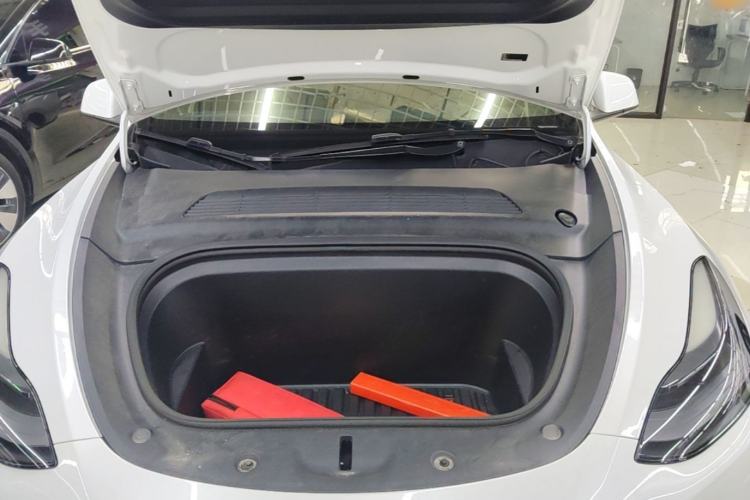 Used Tesla Model Y 2022 Rear-Wheel-Drive Version Engine Bay