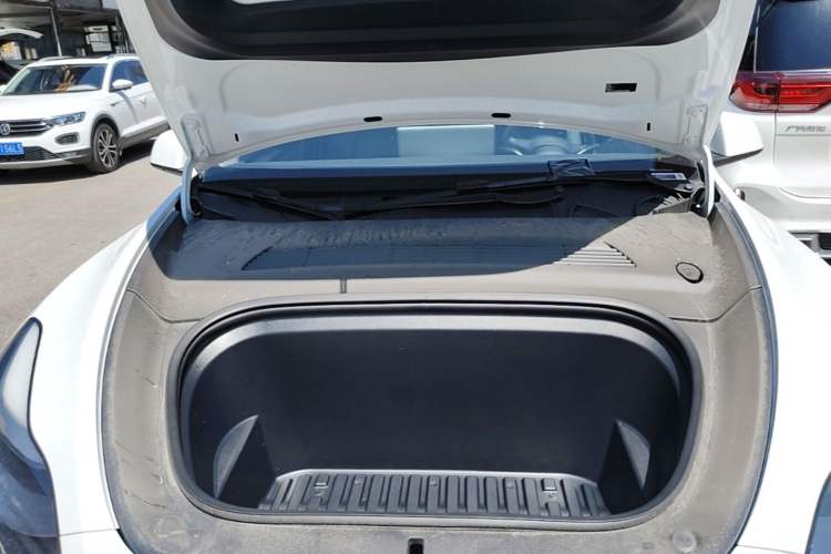 Used Tesla Model Y 2022 Revised Version Rear-Wheel Drive Engine Bay