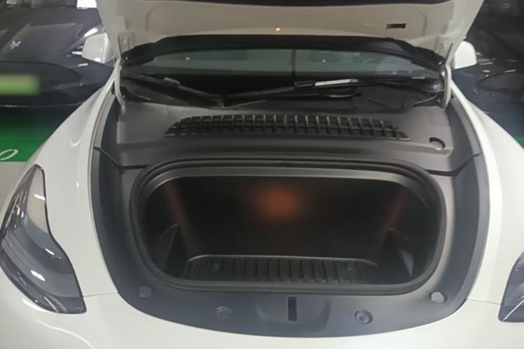 Used Tesla Model Y 2022 Revised Version Rear-Wheel Drive Engine Bay