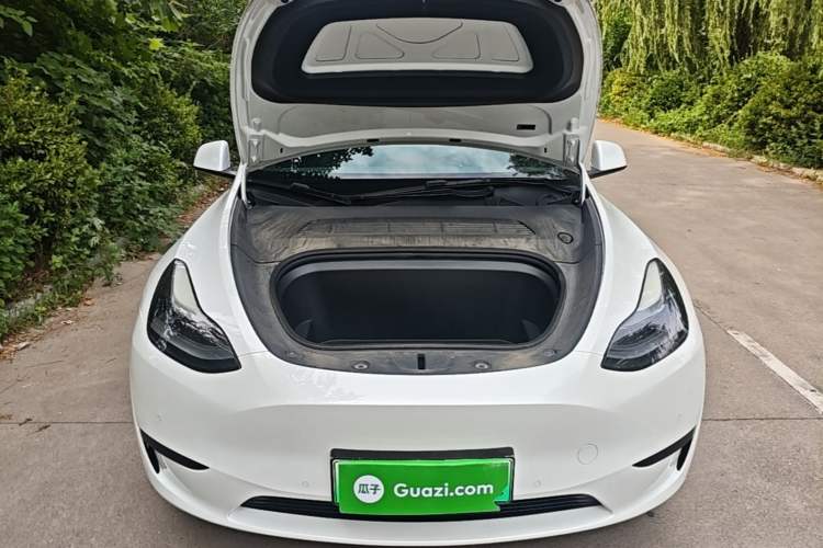 Used Tesla Model Y 2022 Rear-Wheel-Drive Version Engine Bay