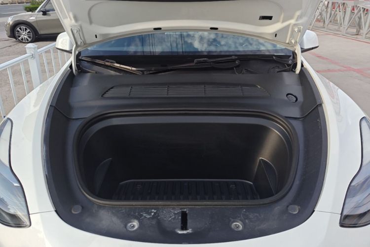 Used Tesla Model Y 2022 Revised Version Rear-Wheel Drive Engine Bay