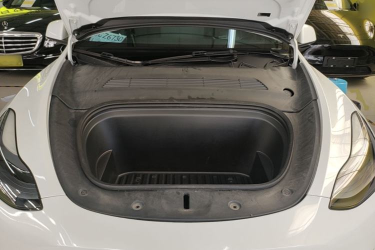Used Tesla Model Y 2022 Revised Version Rear-Wheel Drive Engine Bay