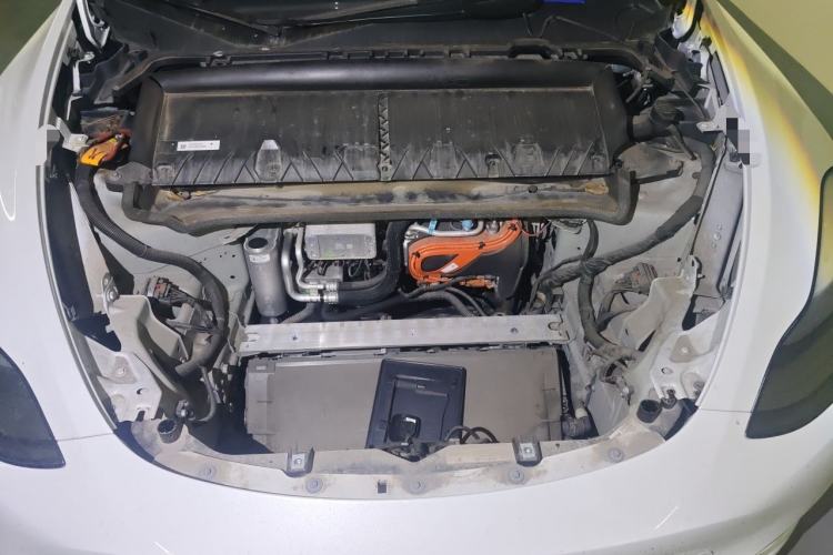 Used Tesla Model Y 2022 Rear-Wheel-Drive Version Engine Bay