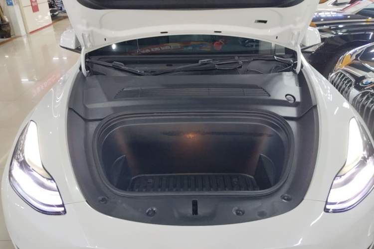 Used Tesla Model Y 2022 Revised Version Rear-Wheel Drive Engine Bay
