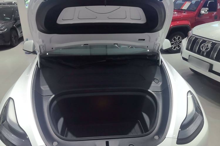 Used Tesla Model Y 2022 Revised Version Long-Range All-Wheel Drive Engine Bay