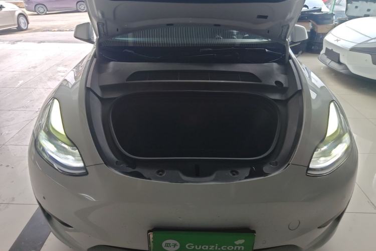 Used Tesla Model Y 2022 Rear-Wheel-Drive Version Engine Bay