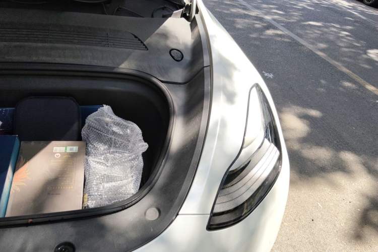 Used Tesla Model Y 2022 Long-Range All-Wheel-Drive Version Engine Bay Left