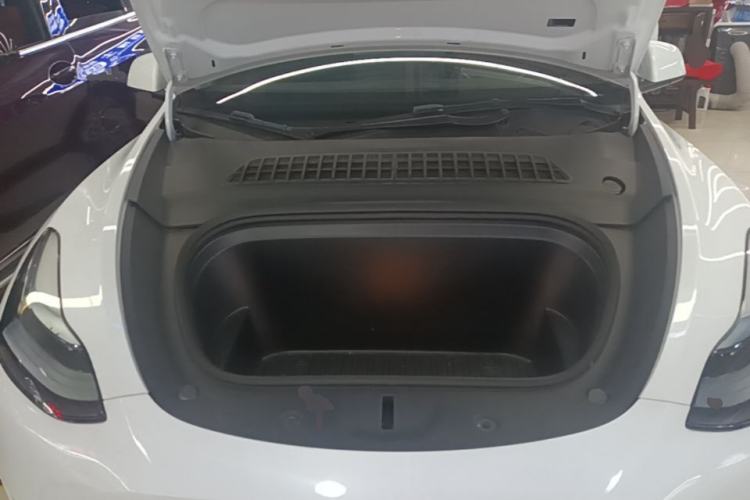 Used Tesla Model Y 2022 Revised Version Rear-Wheel Drive Engine Bay
