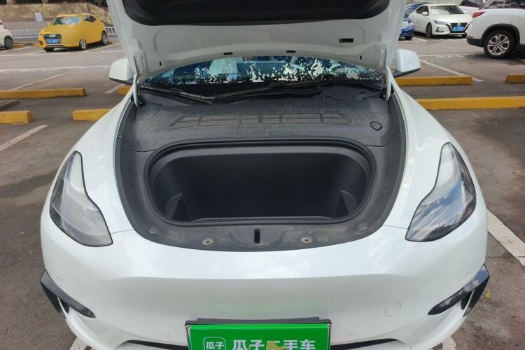 Used Tesla Model Y 2022 Rear-Wheel-Drive Version Engine Bay