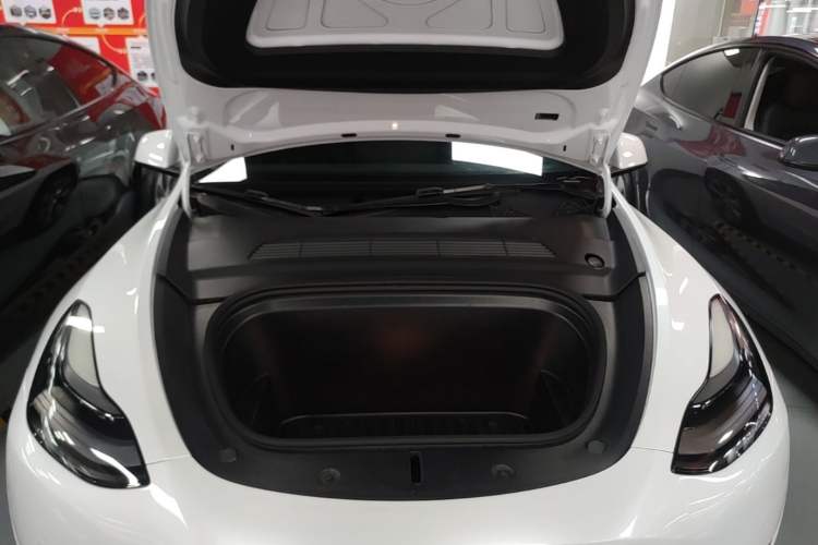 Used Tesla Model Y 2022 Revised Version Rear-Wheel Drive Engine Bay