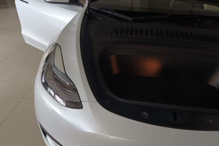 Used Tesla Model Y 2022 Revised Version Rear-Wheel Drive Engine Bay Right