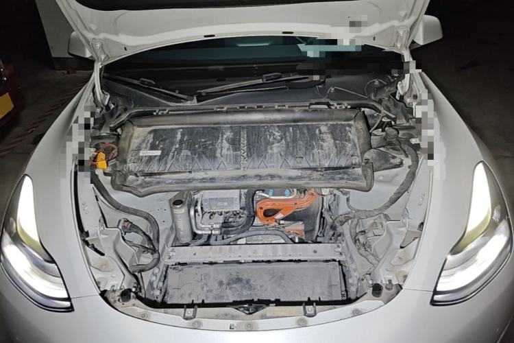 Used Tesla Model Y 2022 Revised Version Long-Range All-Wheel Drive Engine Bay