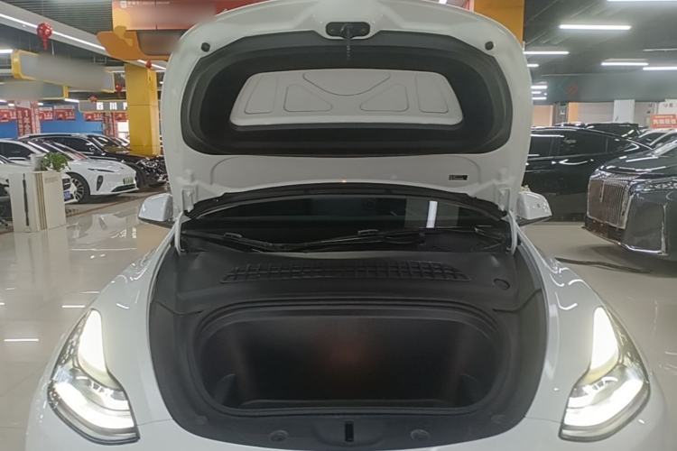 Used Tesla Model Y 2022 Performance High-Performance All-Wheel-Drive Version Engine Bay