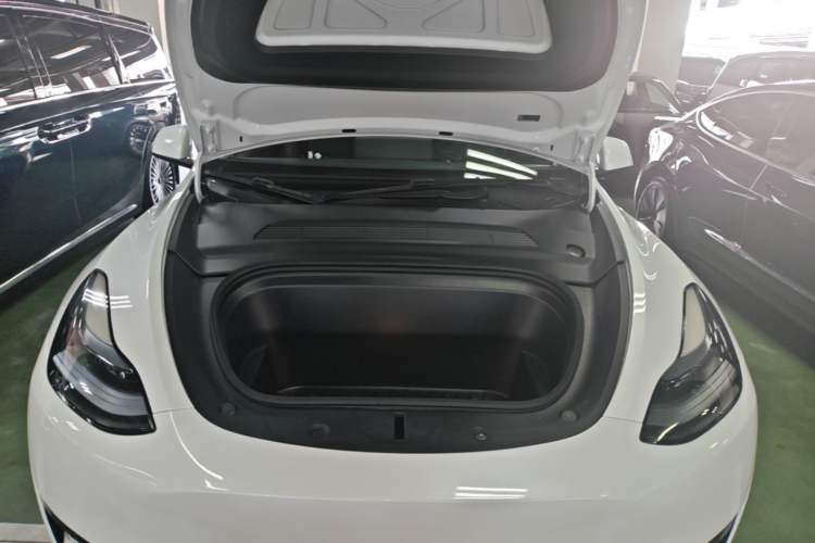 Used Tesla Model Y 2022 Revised Version Rear-Wheel Drive Engine Bay