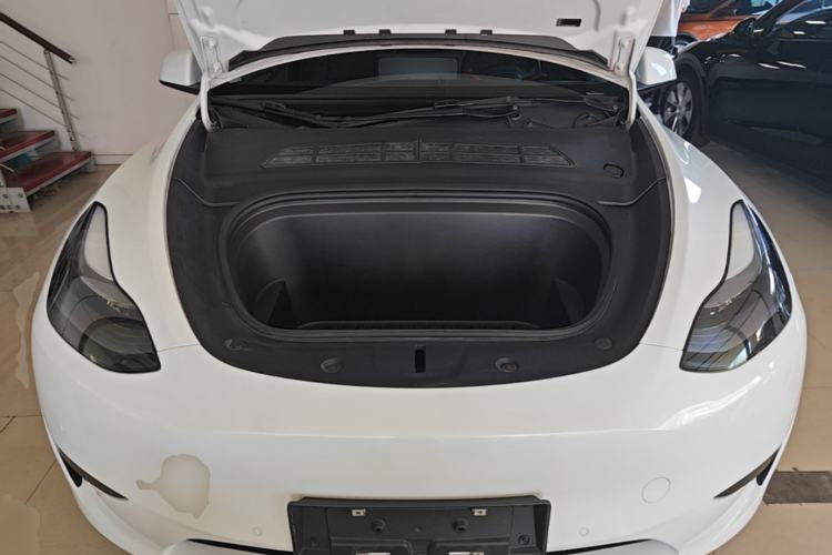Used Tesla Model Y 2022 Rear-Wheel-Drive Version Engine Bay