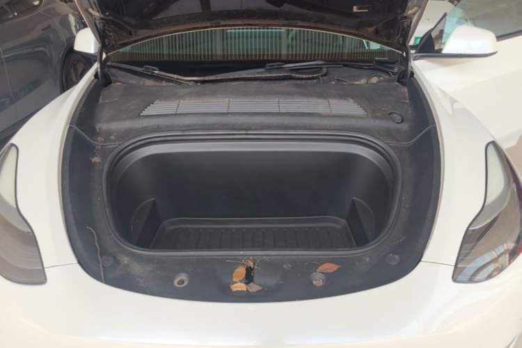 Used Tesla Model Y 2022 Revised Version Rear-Wheel Drive Engine Bay