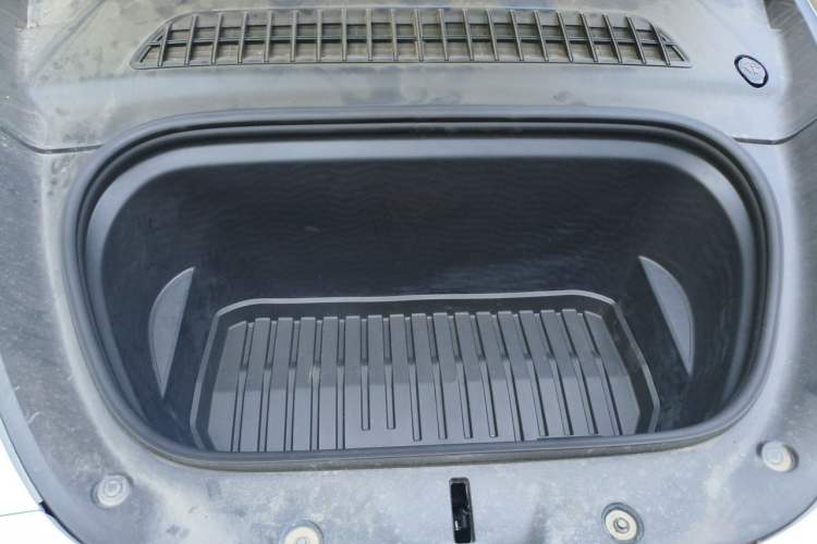 Used Tesla Model Y 2022 Revised Version Rear-Wheel Drive Engine Bay