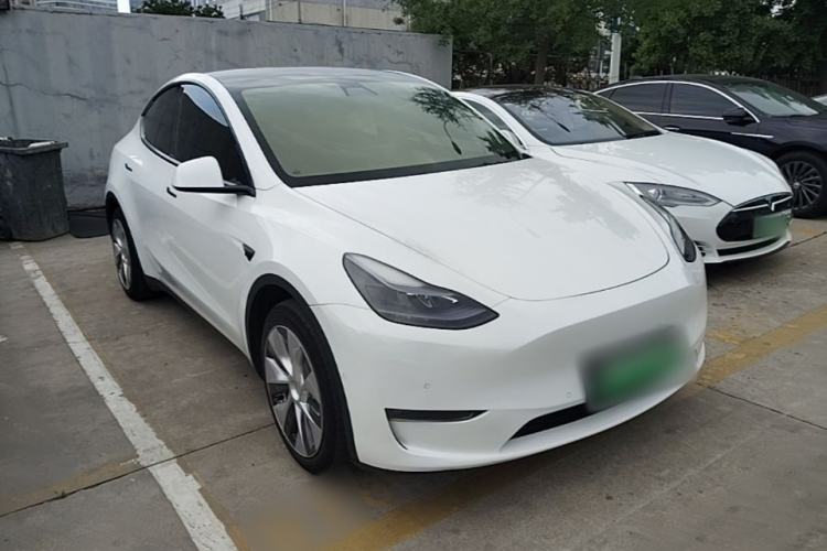 Used Tesla Model Y 2022 Long-Range All-Wheel-Drive Version Exterior 1